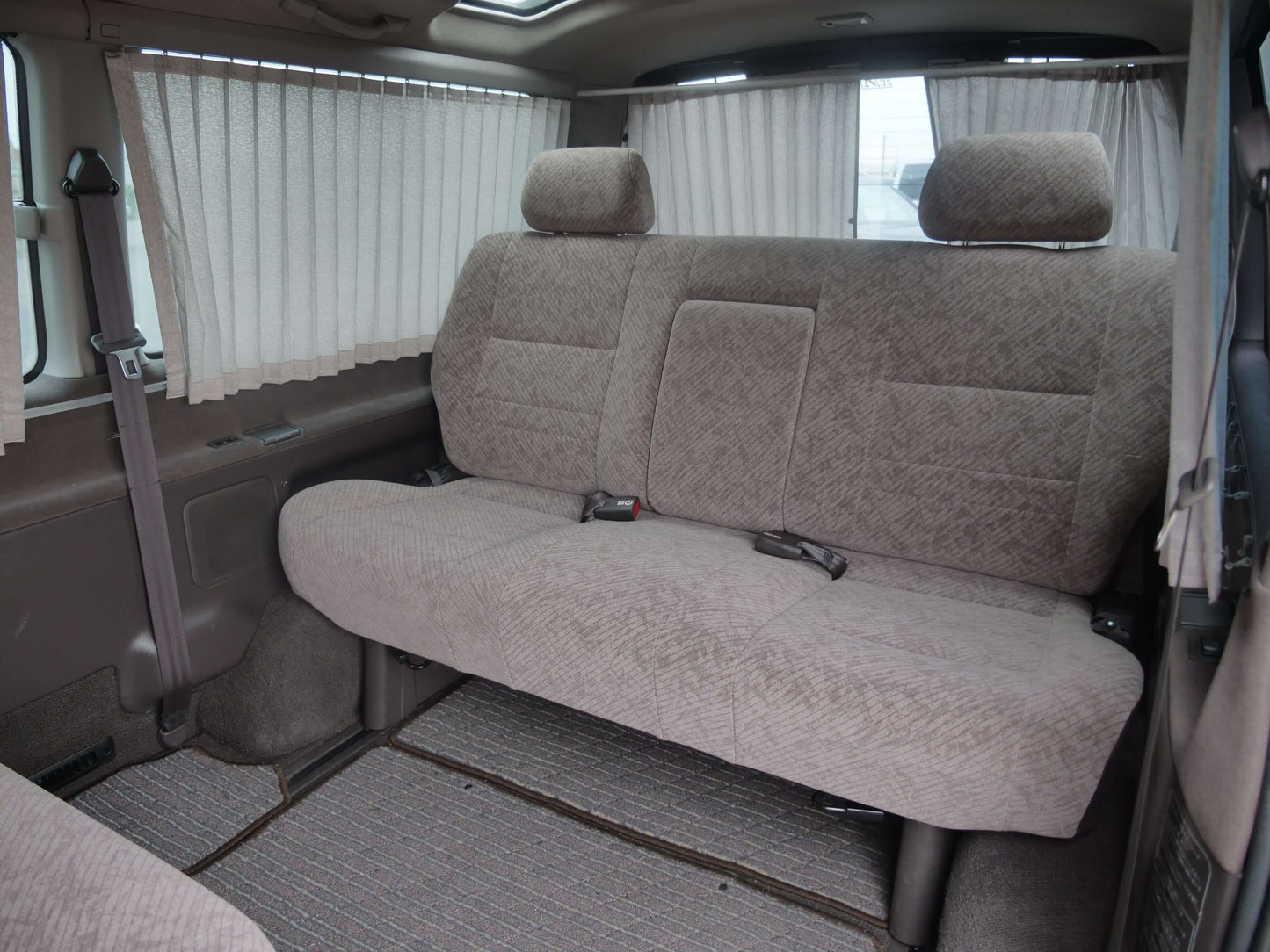 1996 TOYOTA HIACE SUPER CUSTOM G 4WD VAN