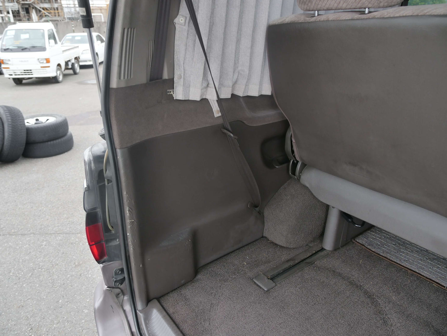 1996 TOYOTA HIACE SUPER CUSTOM G 4WD VAN