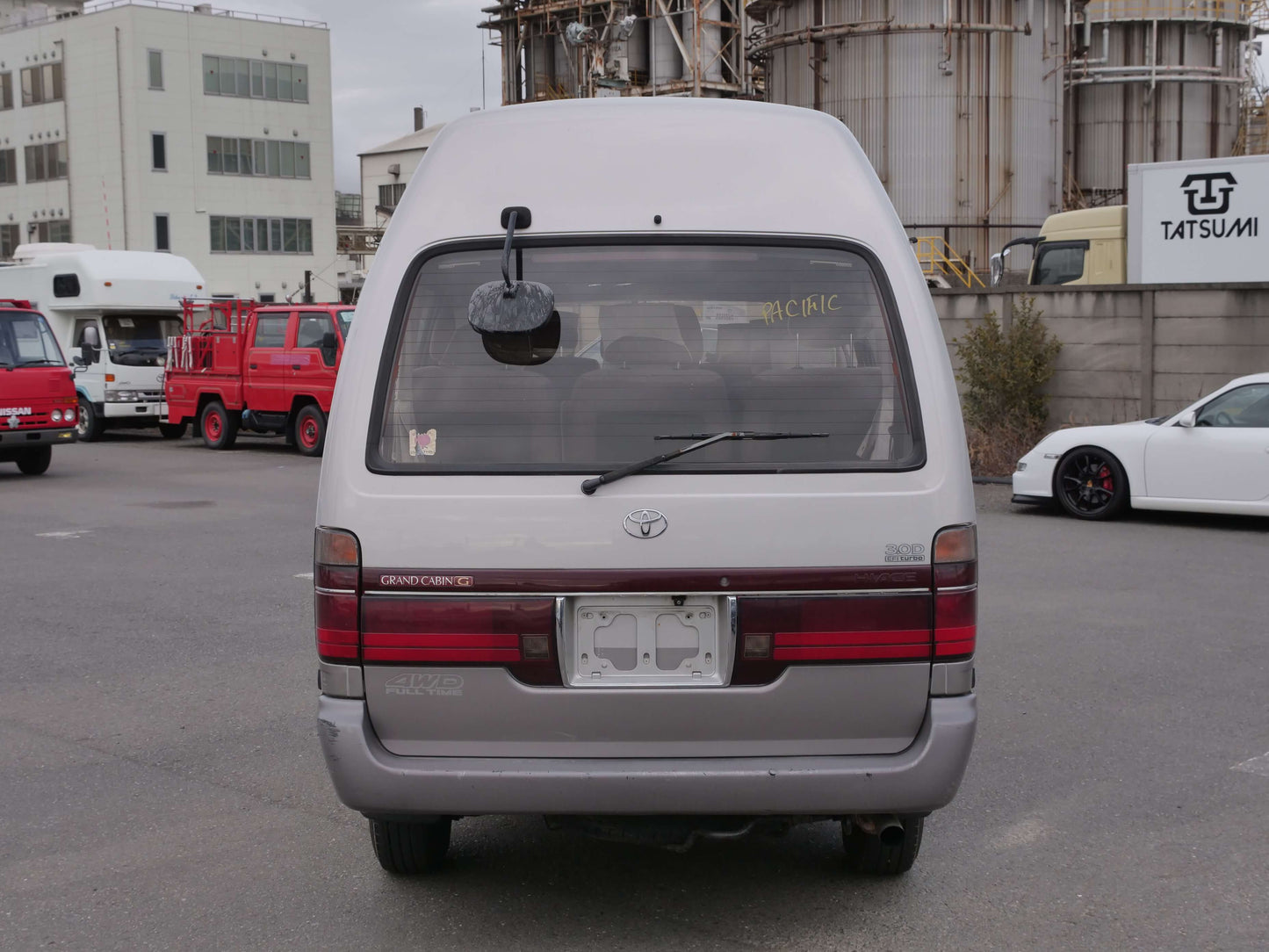 1999 TOYOTA HIACE GRAND CABIN HI-ROOF 4WD VAN