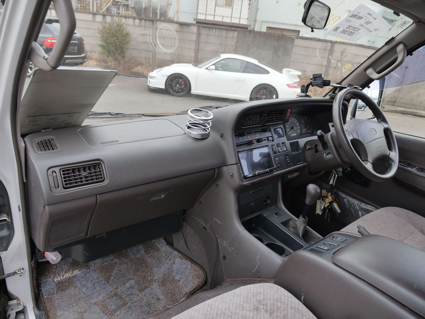 1999 TOYOTA HIACE GRAND CABIN HI-ROOF 4WD VAN