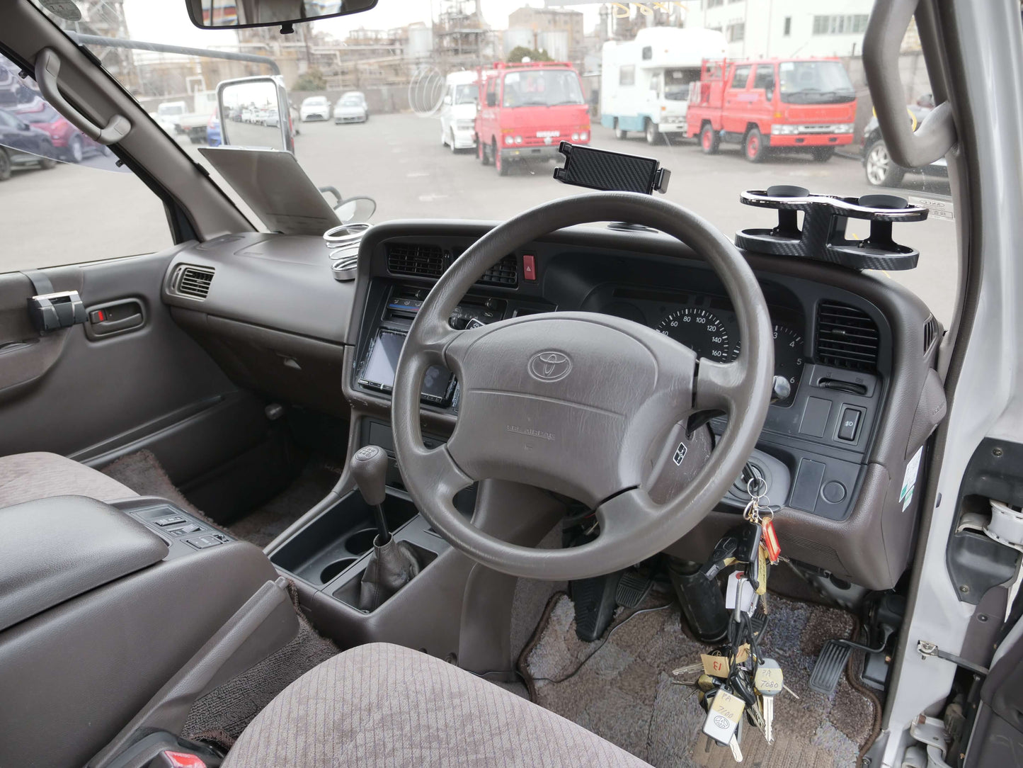 1999 TOYOTA HIACE GRAND CABIN HI-ROOF 4WD VAN