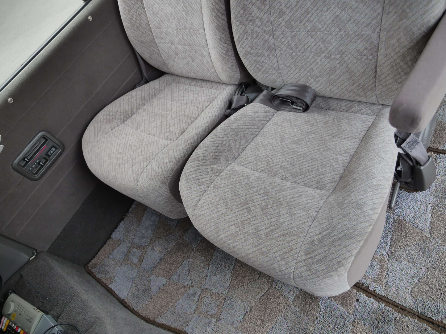 1999 TOYOTA HIACE GRAND CABIN HI-ROOF 4WD VAN