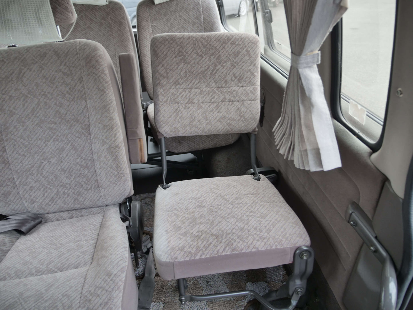 1999 TOYOTA HIACE GRAND CABIN HI-ROOF 4WD VAN