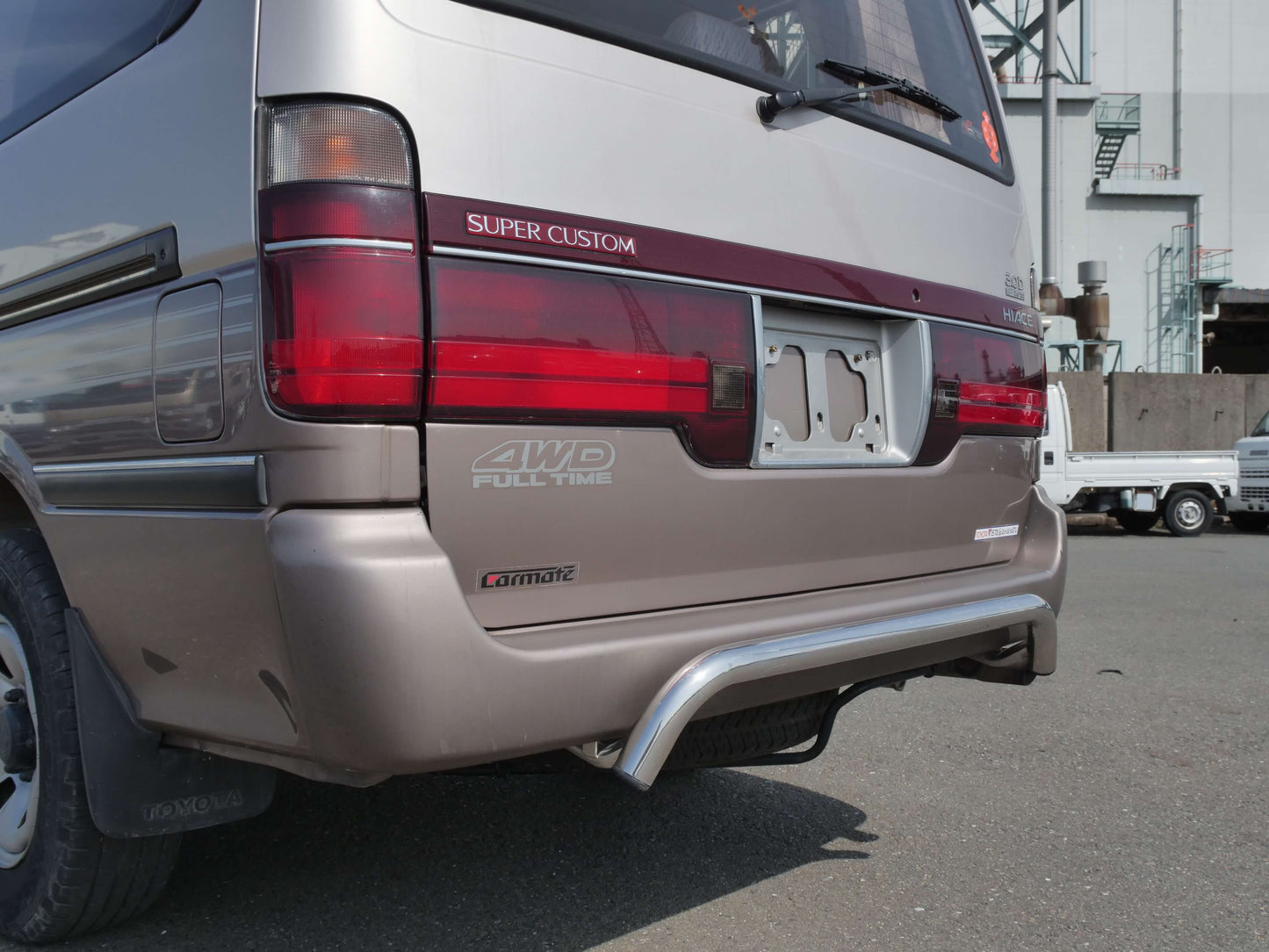 1994 TOYOTA HIACE SUPER CUSTOM 4WD VAN