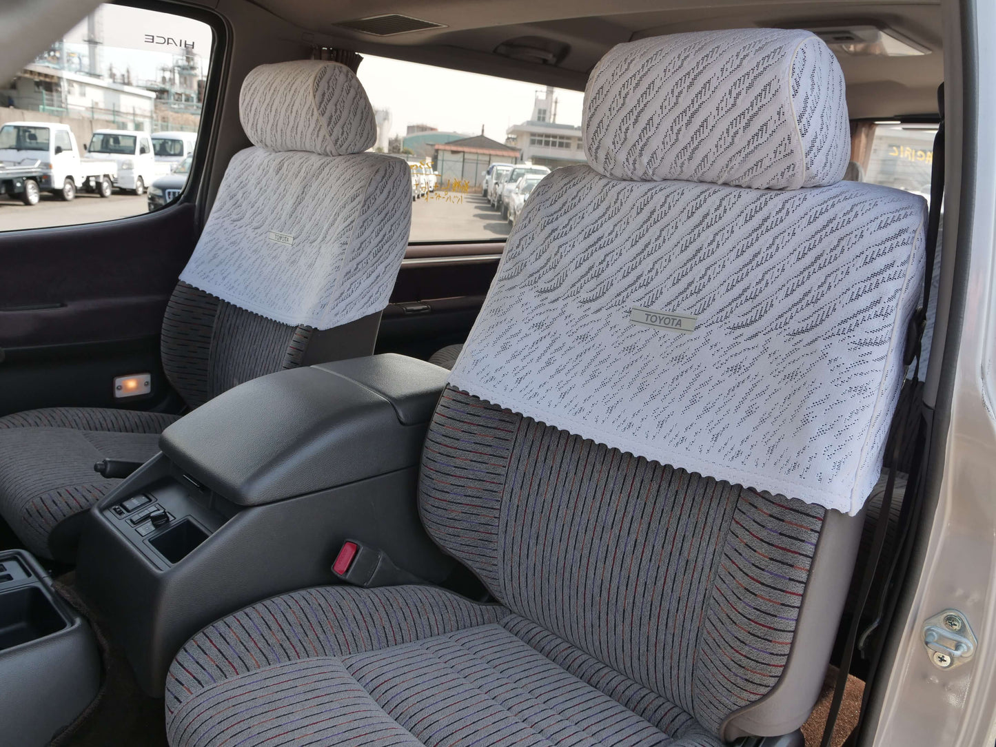 1994 TOYOTA HIACE SUPER CUSTOM 4WD VAN