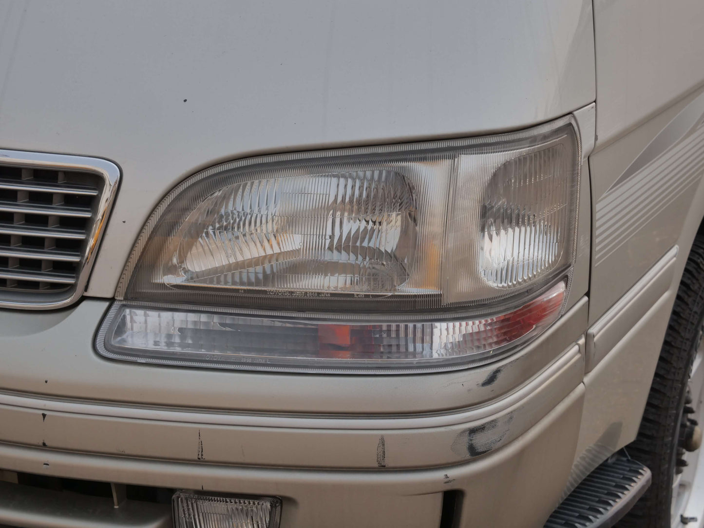 1999 TOYOTA HIACE SUPER CUSTOM 4WD VAN