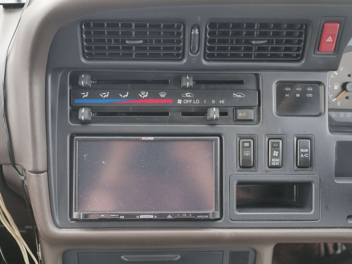 1995 TOYOTA HIACE SUPER CUSTOM 4WD VAN