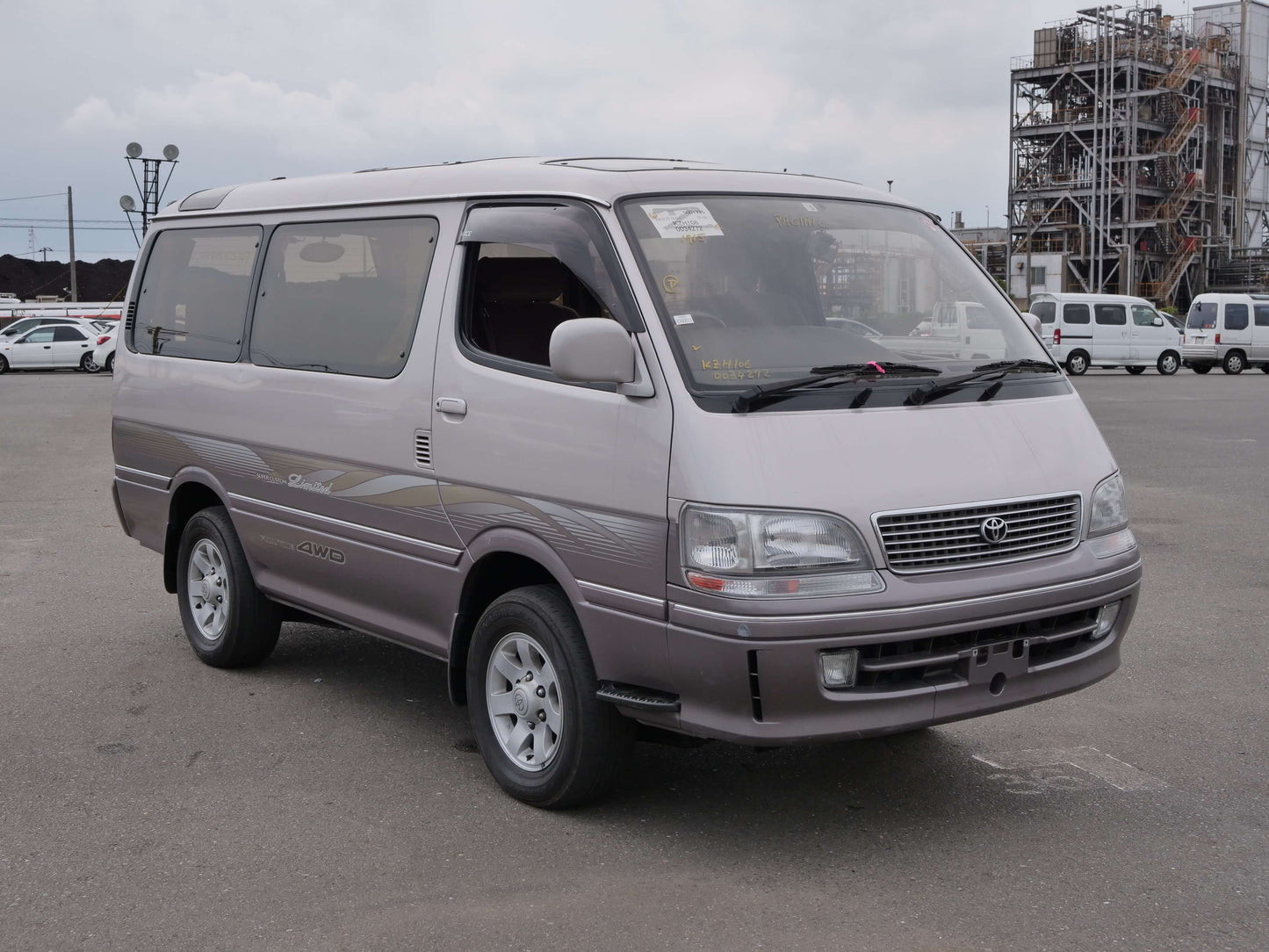 1998 TOYOTA HIACE SUPER CUSTOM LIMITED 4WD VAN