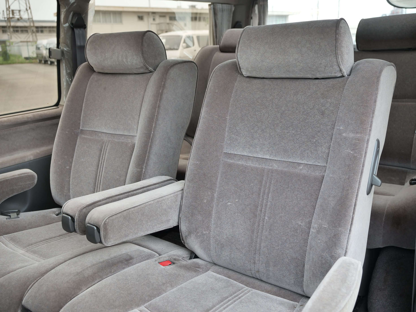 1998 TOYOTA HIACE SUPER CUSTOM LIMITED 4WD VAN