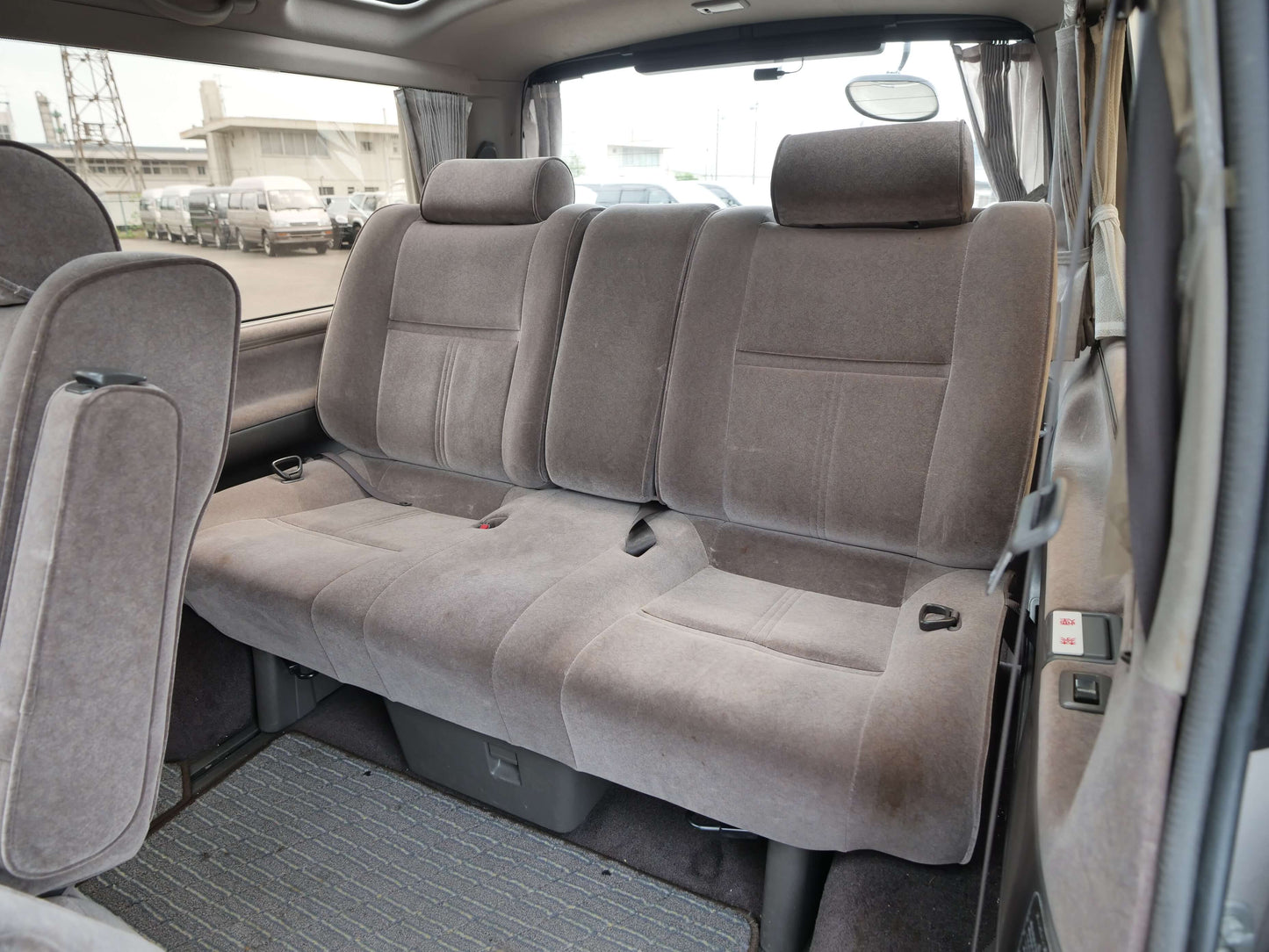 1998 TOYOTA HIACE SUPER CUSTOM LIMITED 4WD VAN