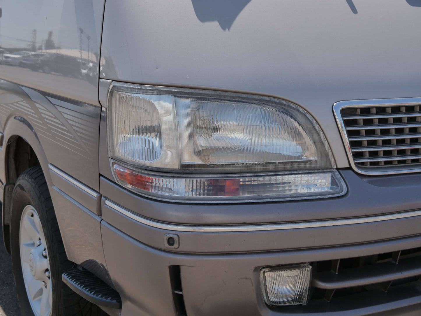 1998 TOYOTA HIACE SUPER CUSTOM LIMITED 4WD VAN