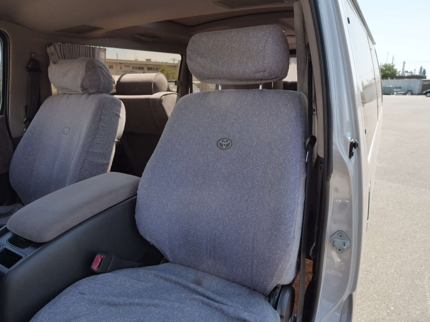 1998 TOYOTA HIACE SUPER CUSTOM LIMITED 4WD VAN