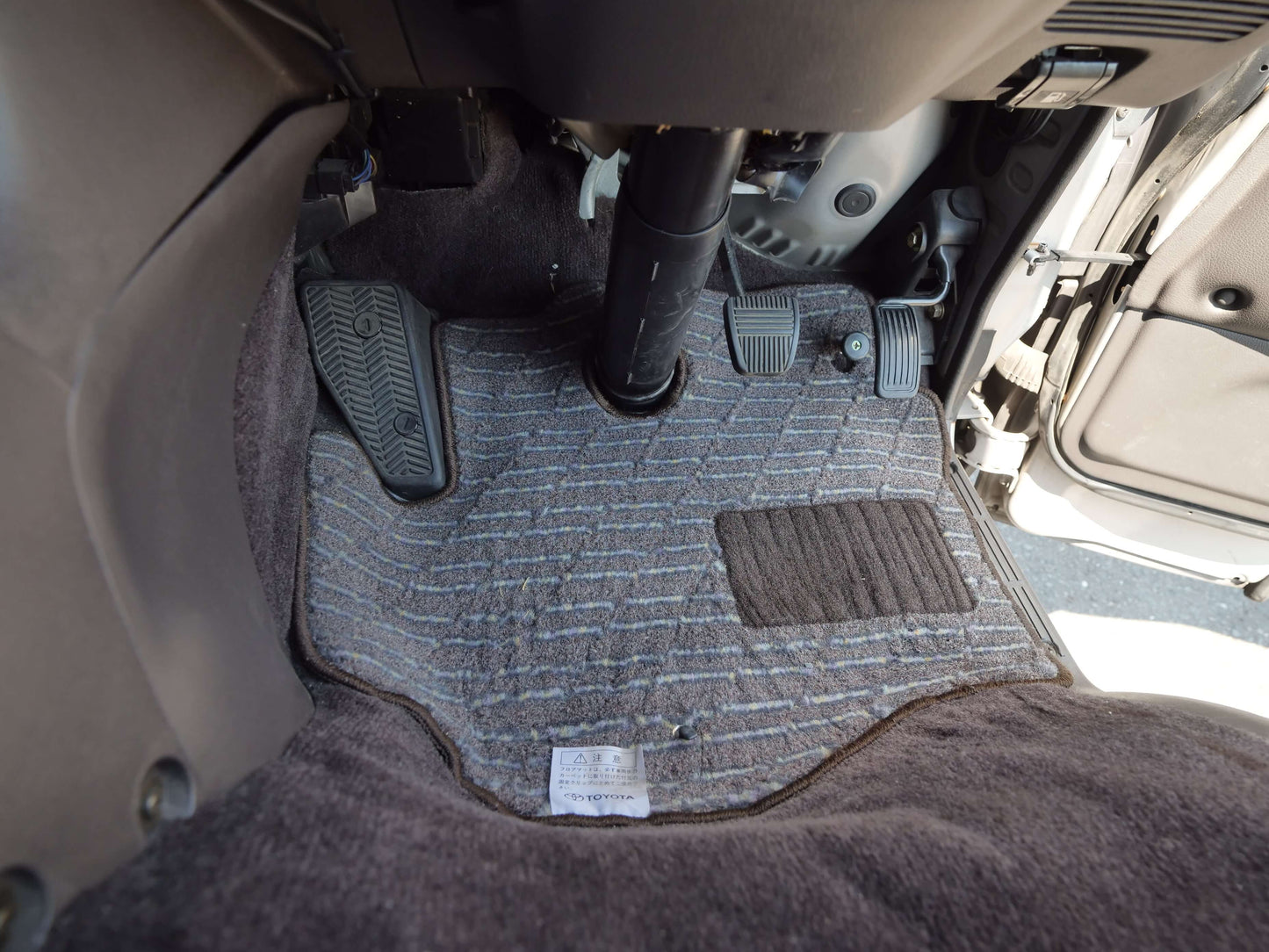 1998 TOYOTA HIACE SUPER CUSTOM LIMITED 4WD VAN