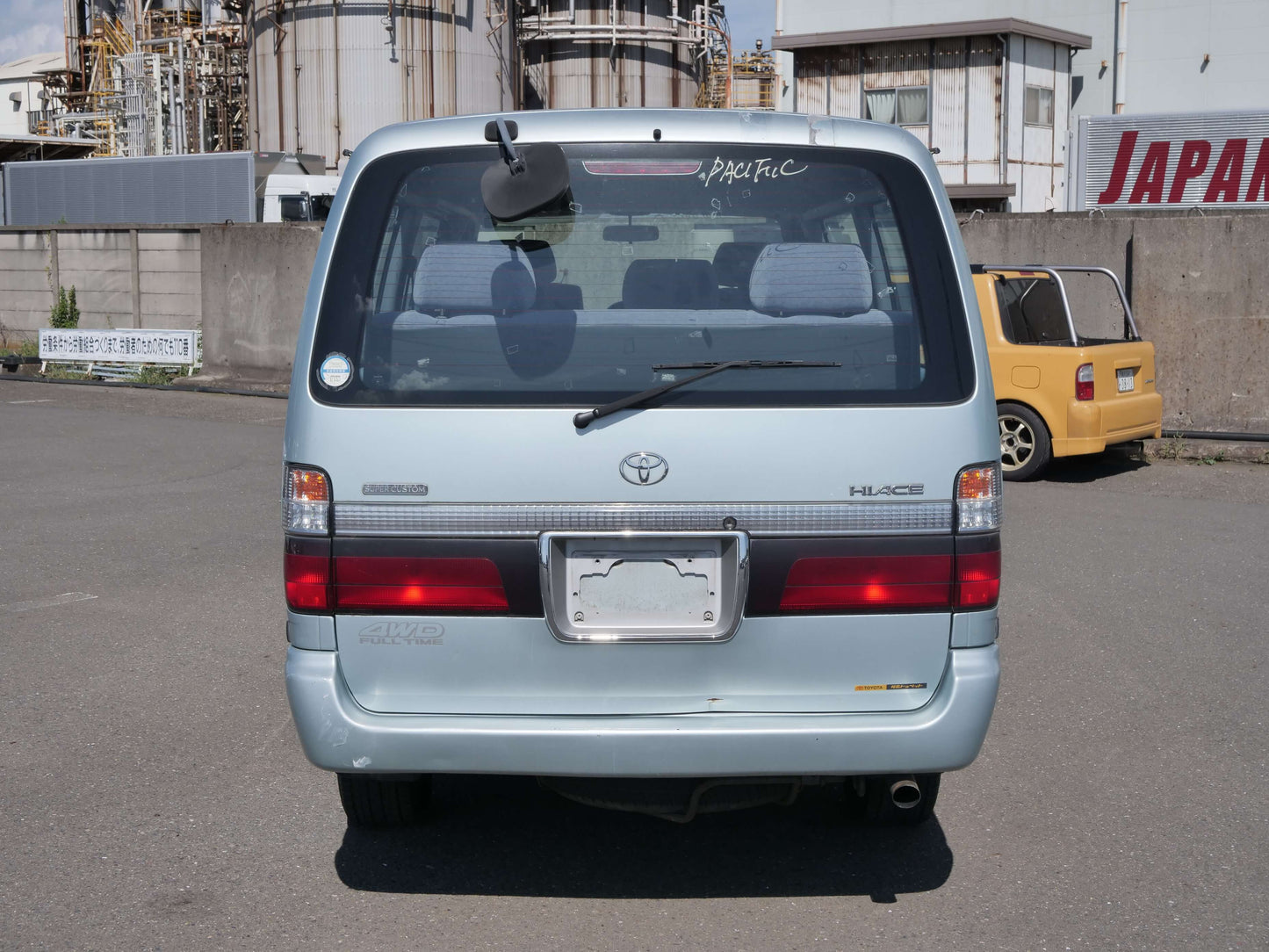 2000 TOYOTA HIACE SUPER CUSTOM 4WD VAN