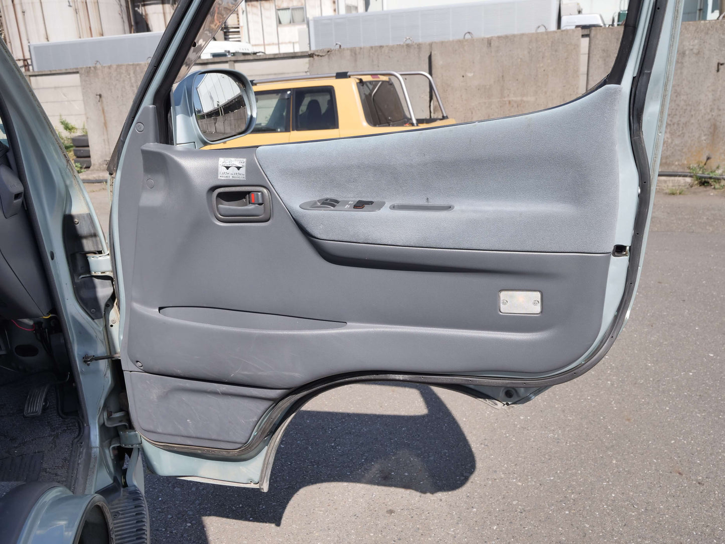 2000 TOYOTA HIACE SUPER CUSTOM 4WD VAN