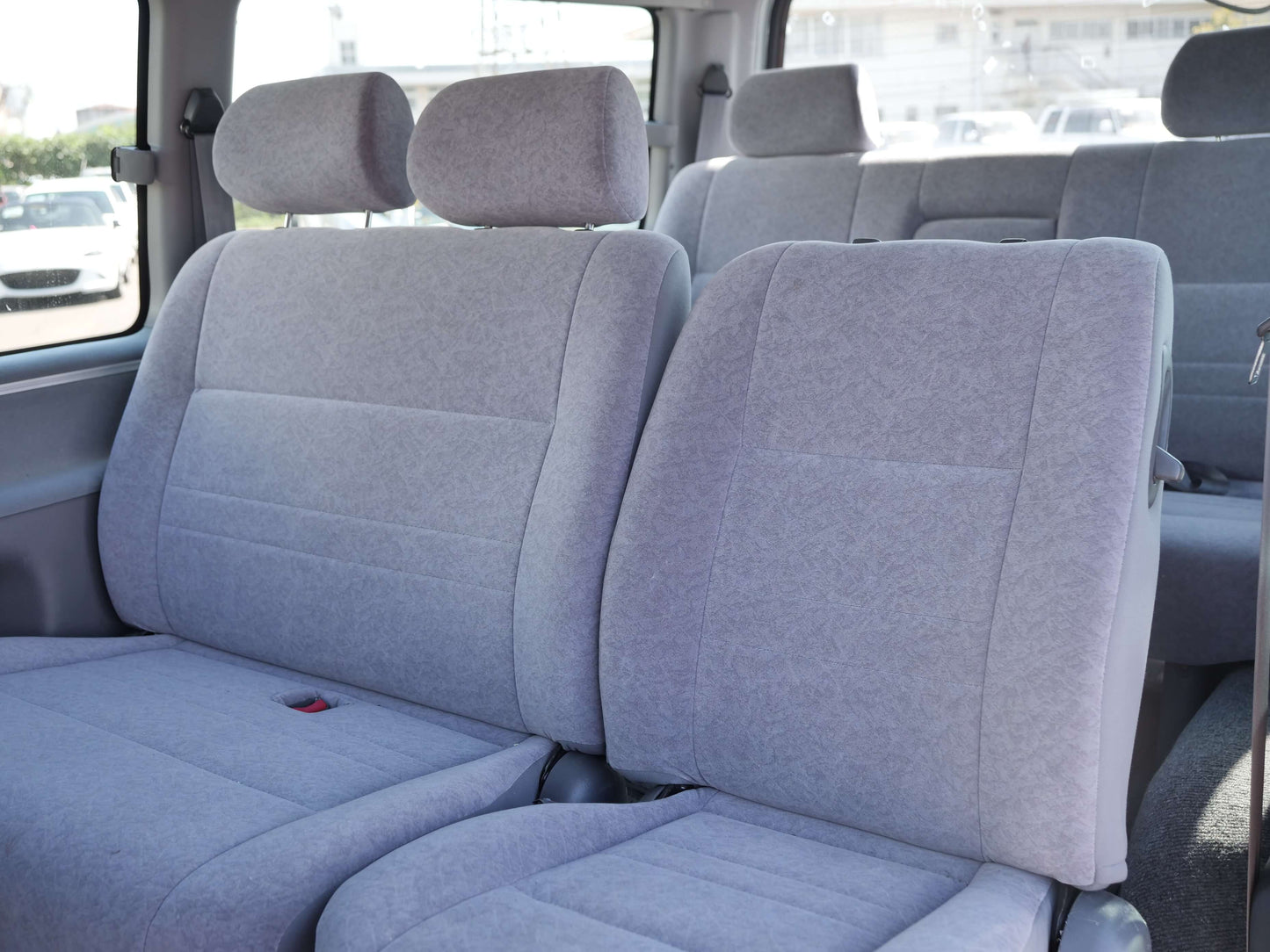 2000 TOYOTA HIACE SUPER CUSTOM 4WD VAN