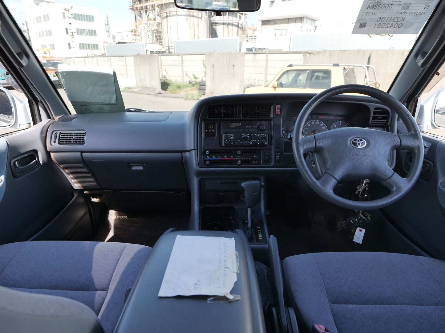 2000 TOYOTA HIACE SUPER CUSTOM 4WD VAN