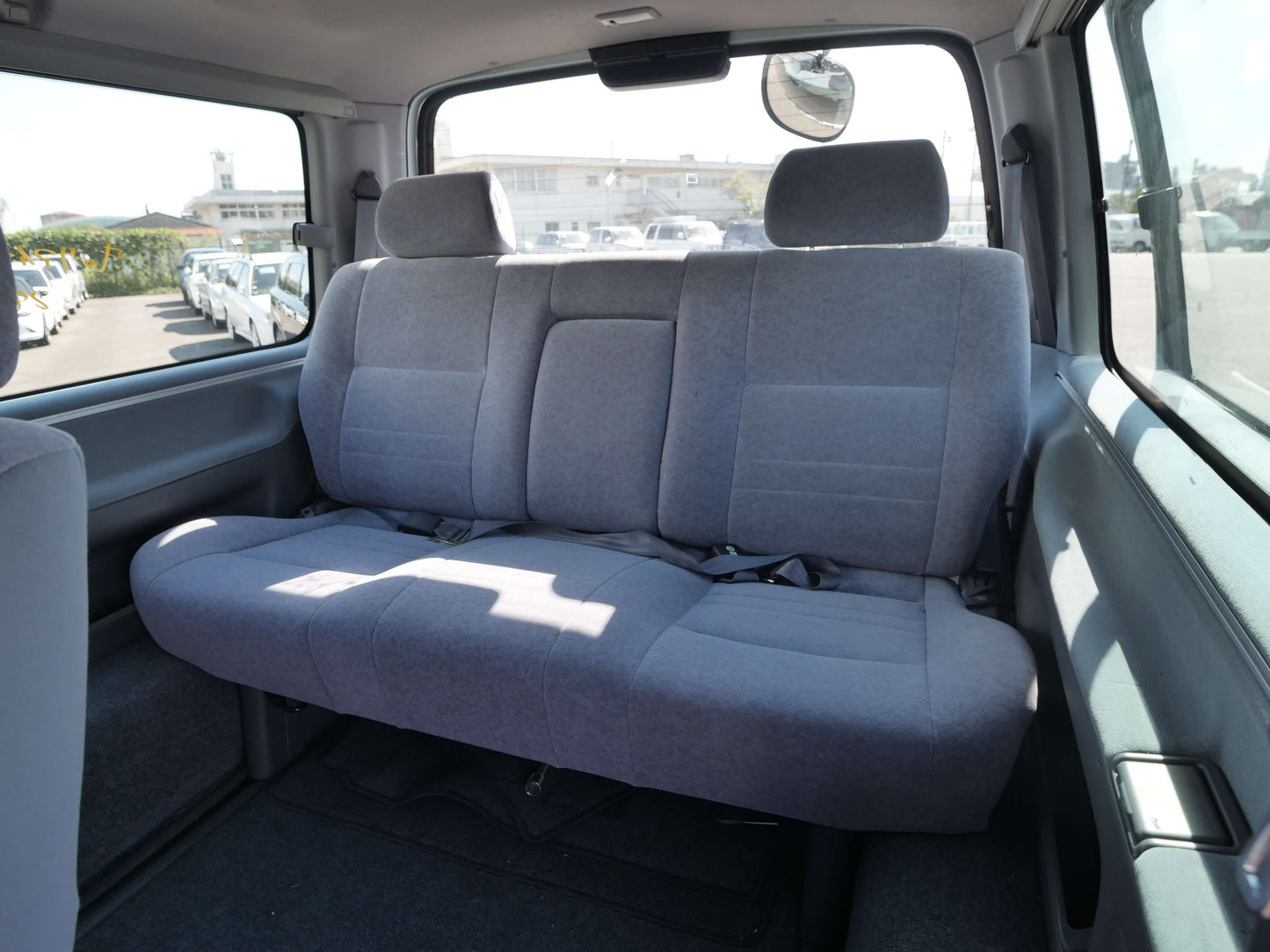 2000 TOYOTA HIACE SUPER CUSTOM 4WD VAN
