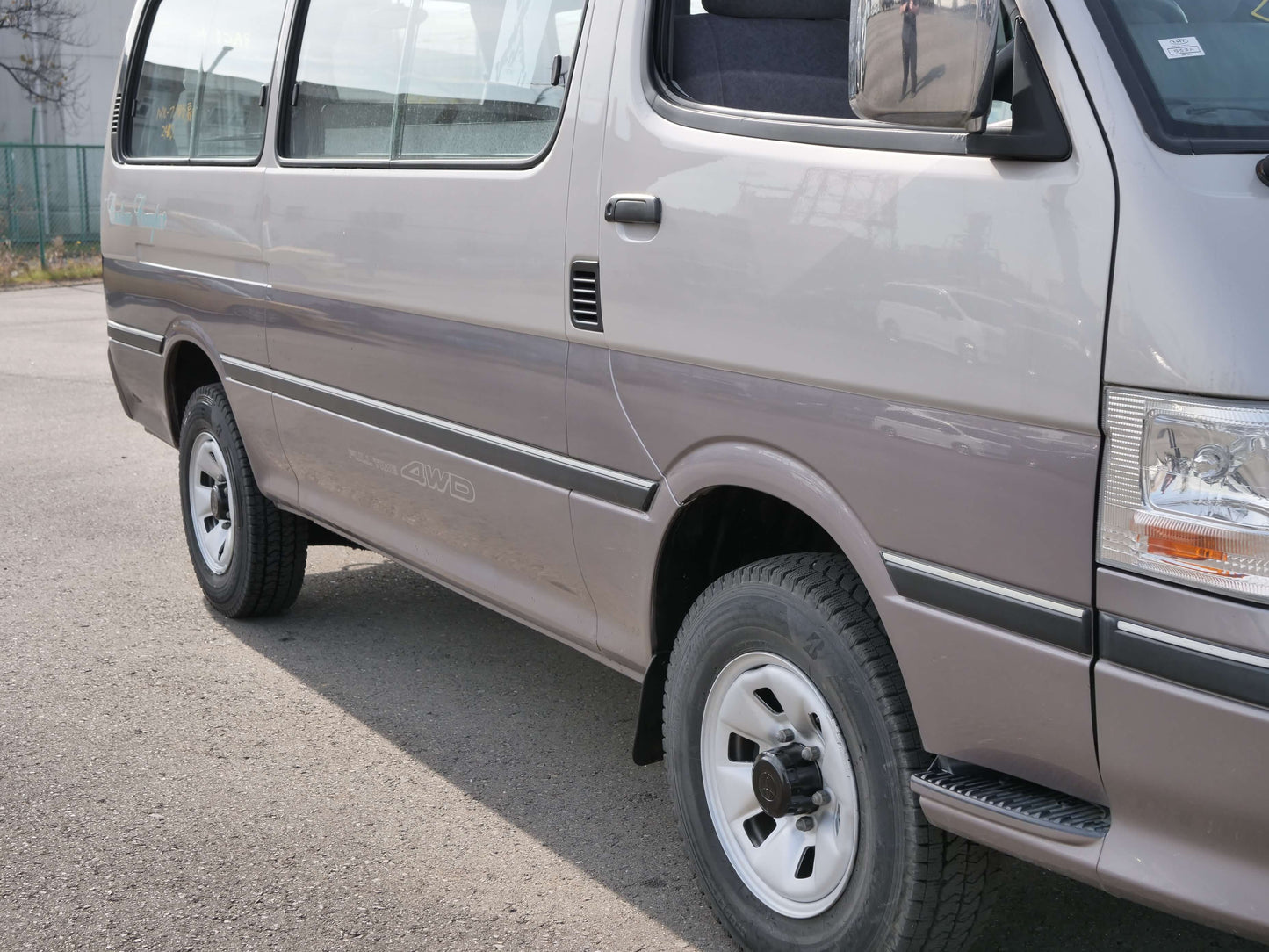 2000 TOYOTA HIACE Hi-ROOF 4wd Campervan