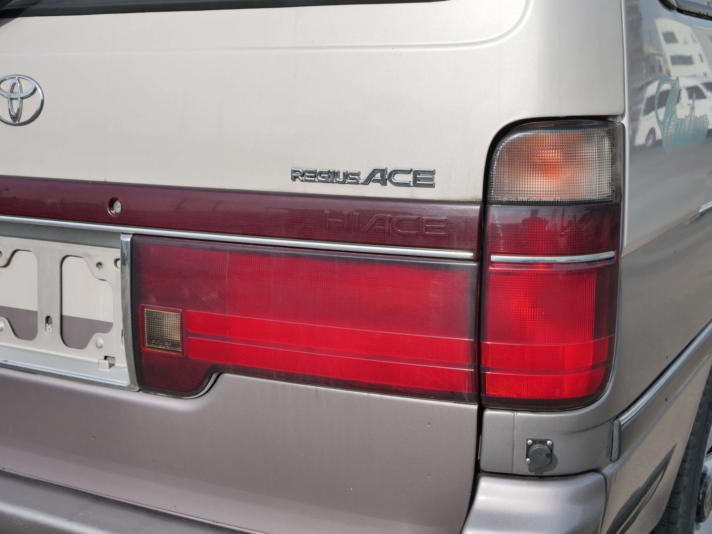 2000 TOYOTA HIACE Hi-ROOF 4wd Campervan