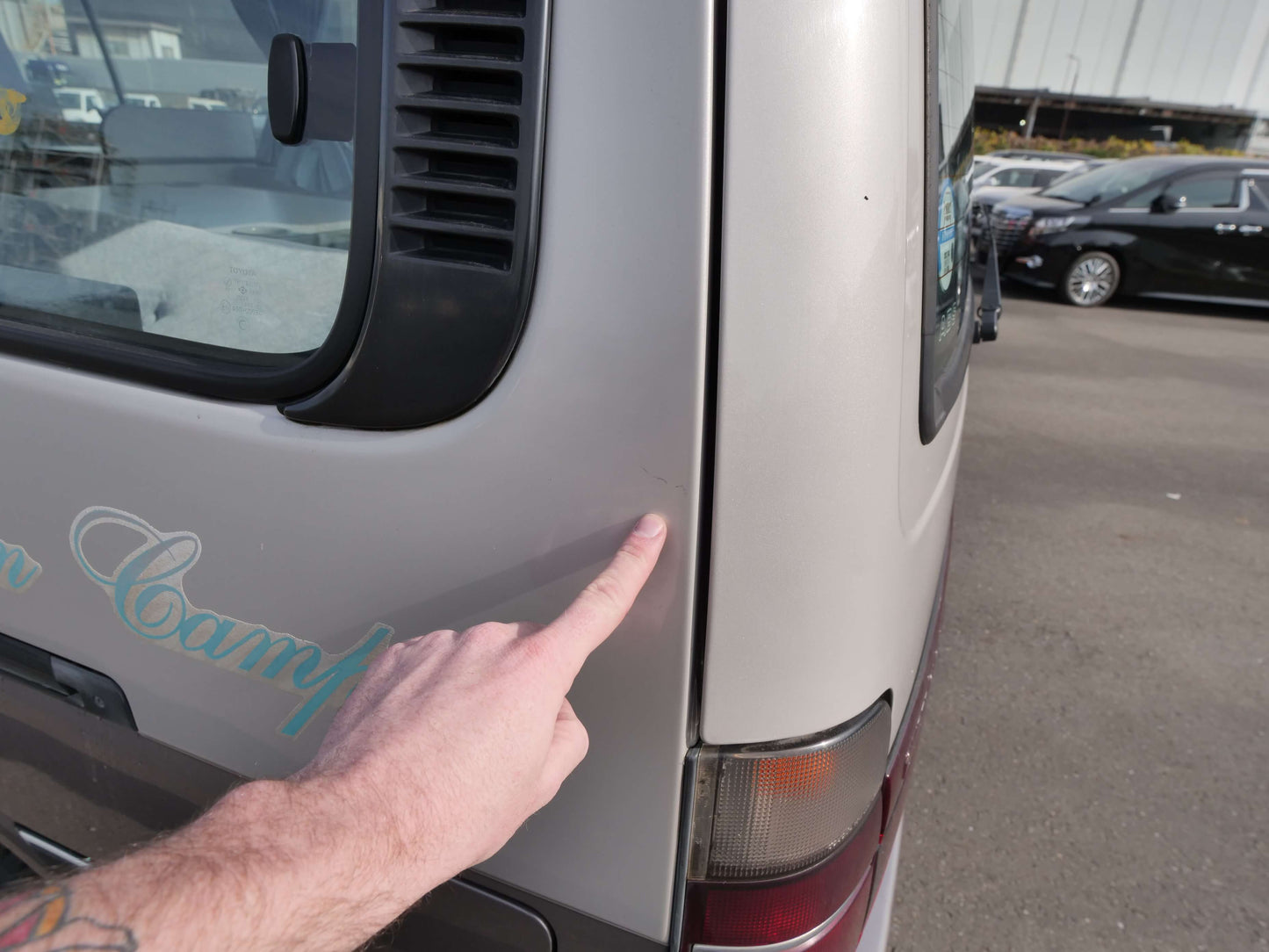 2000 TOYOTA HIACE Hi-ROOF 4wd Campervan