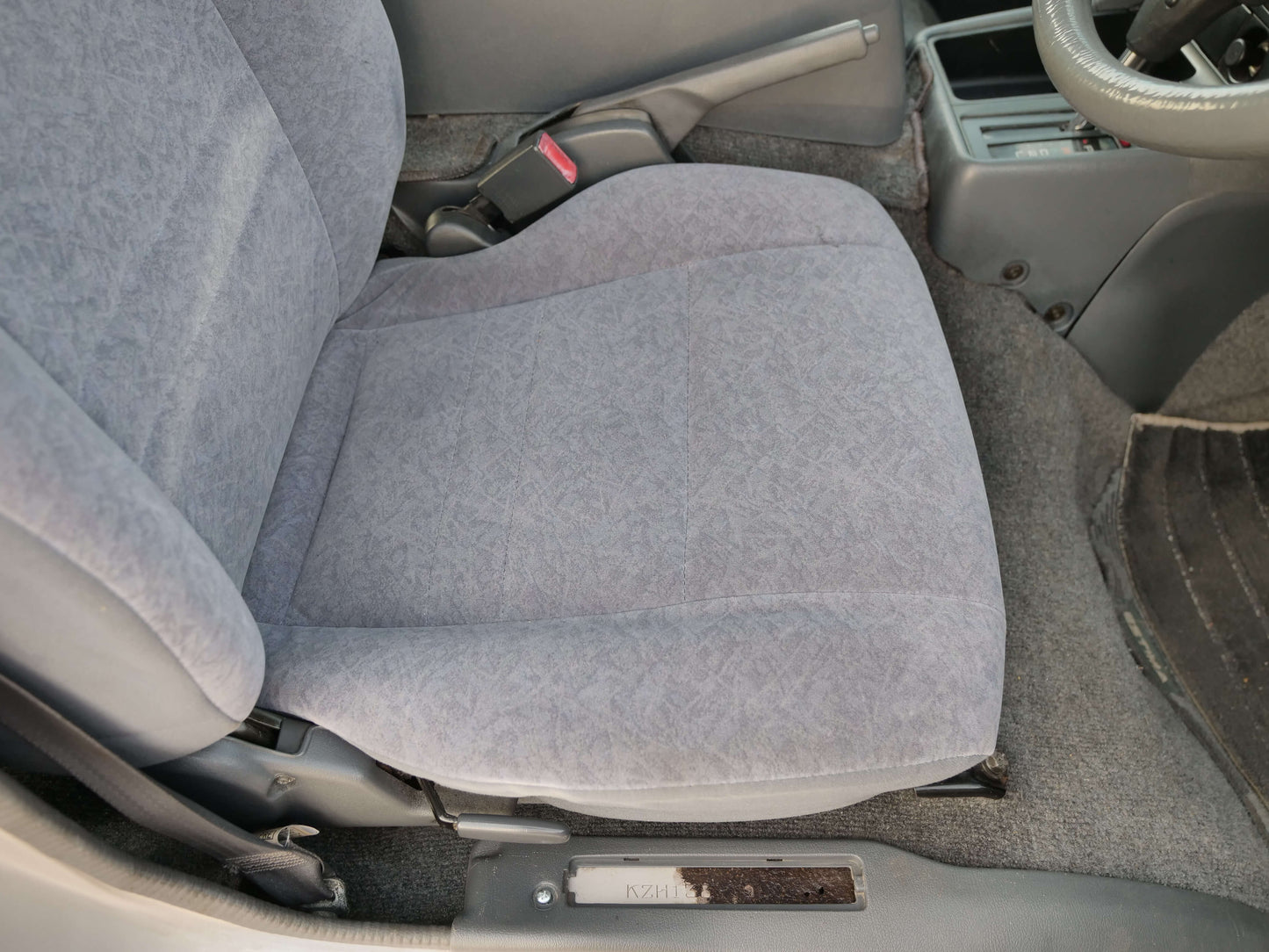 2000 TOYOTA HIACE Hi-ROOF 4wd Campervan