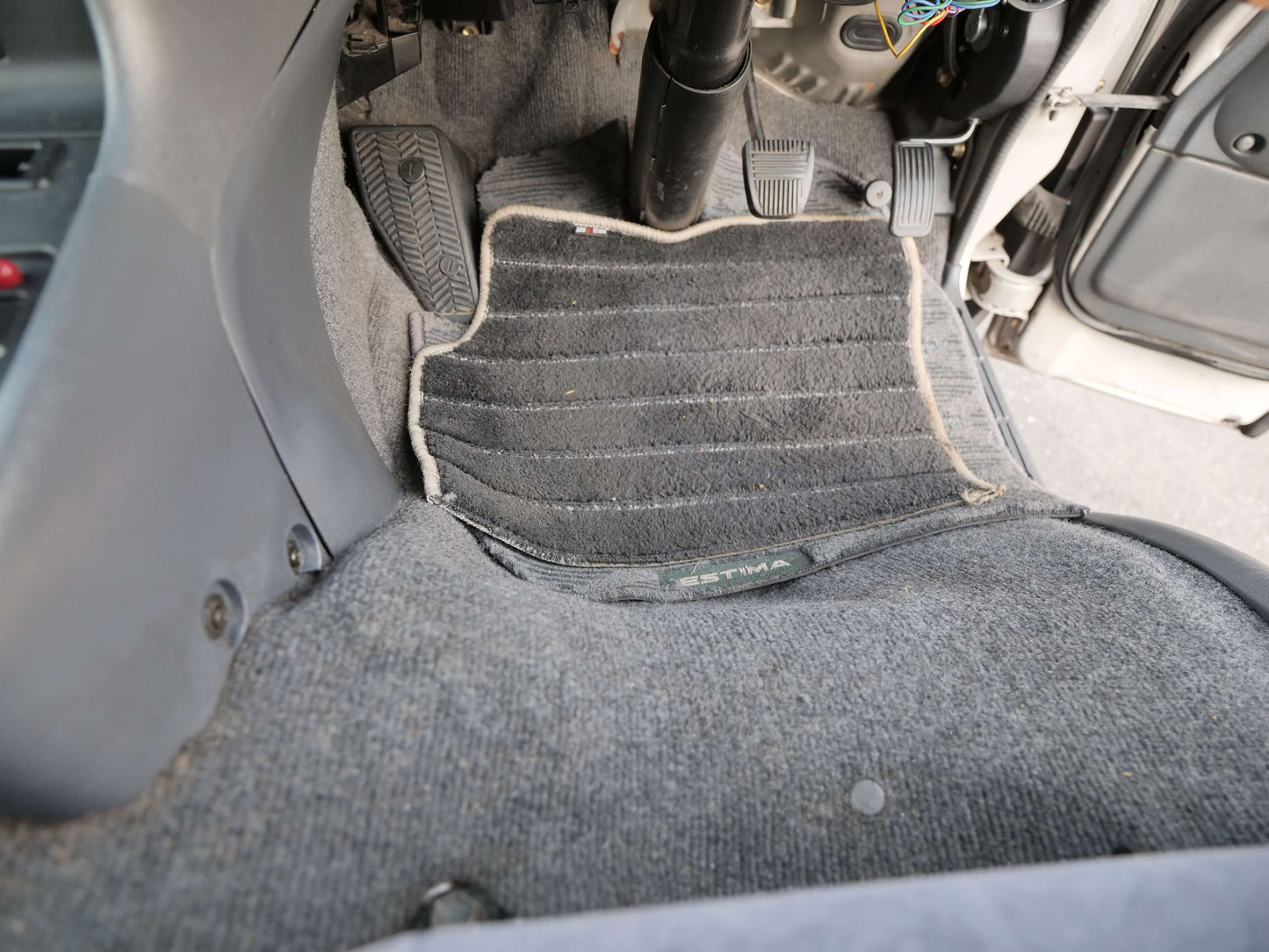 2000 TOYOTA HIACE Hi-ROOF 4wd Campervan