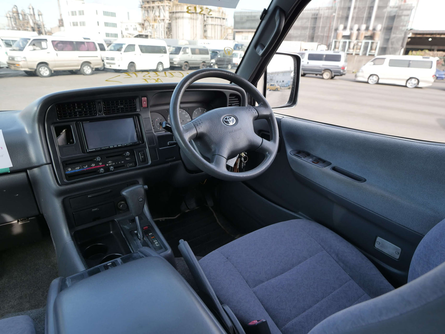 2000 TOYOTA HIACE Hi-ROOF 4wd Campervan