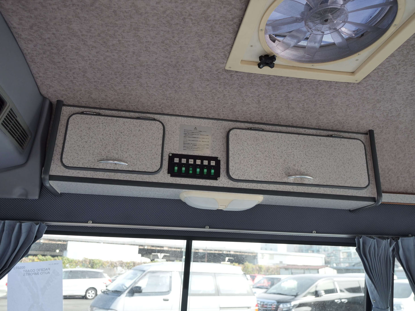 2000 TOYOTA HIACE Hi-ROOF 4wd Campervan