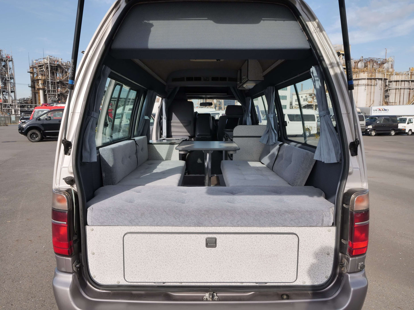 2000 TOYOTA HIACE Hi-ROOF 4wd Campervan