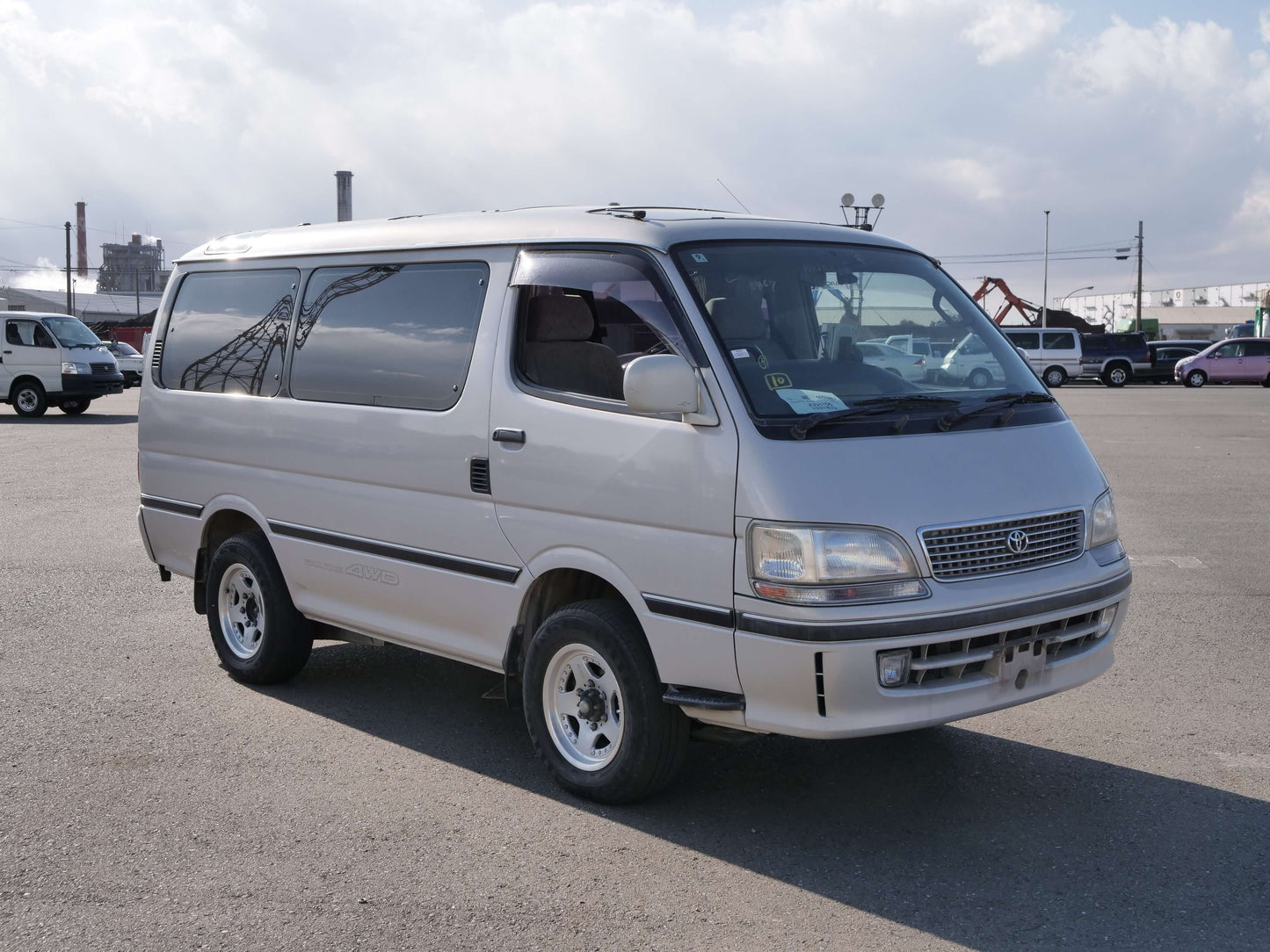 1996 TOYOTA HIACE SUPER CUSTOM 4WD DIESEL VAN