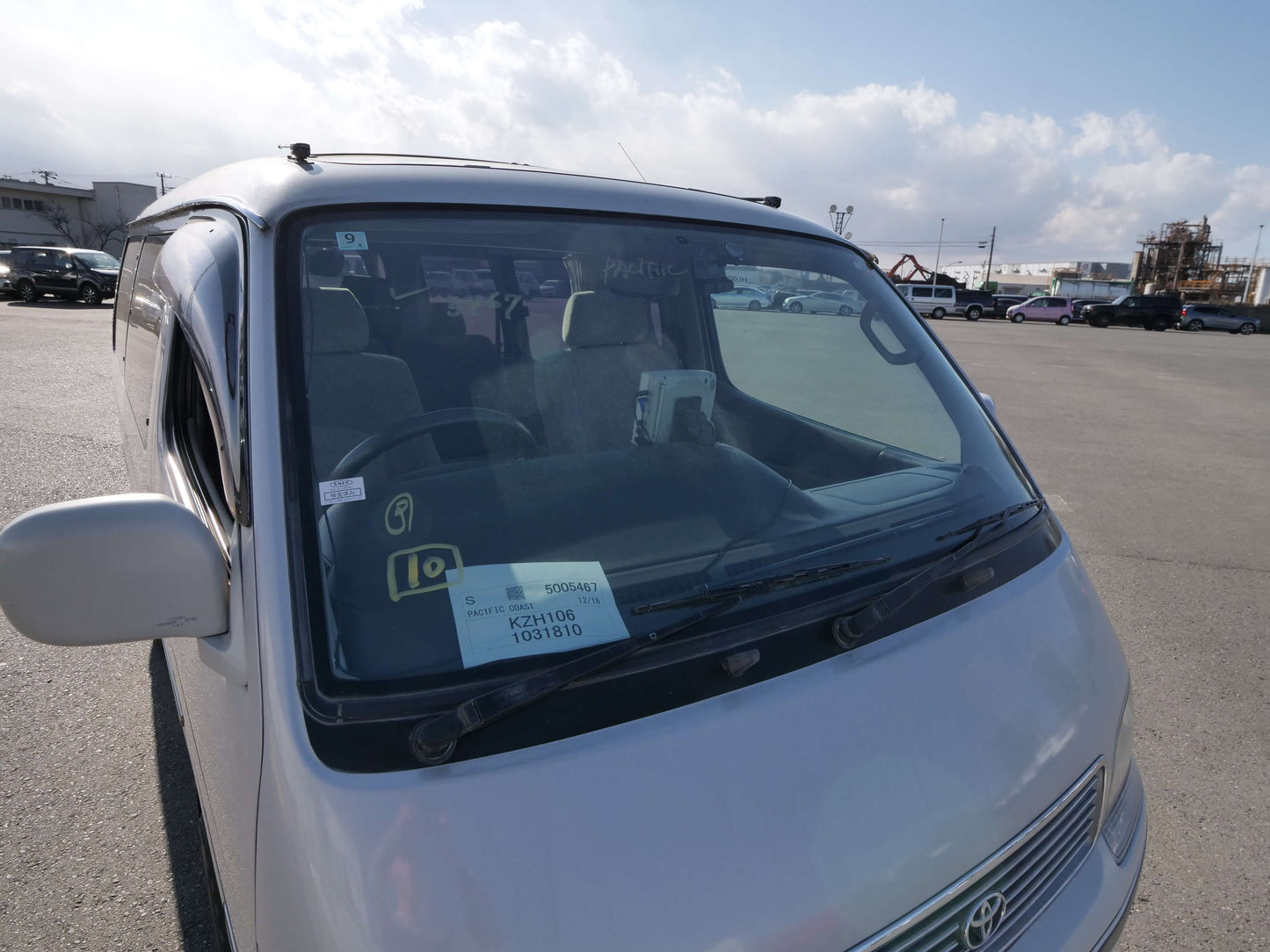 1996 TOYOTA HIACE SUPER CUSTOM 4WD DIESEL VAN
