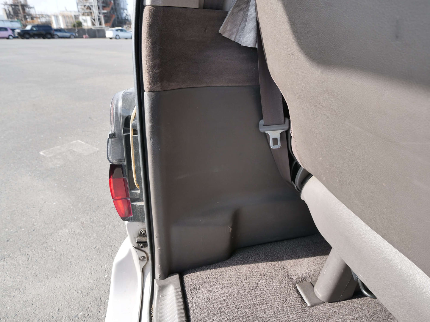1996 TOYOTA HIACE SUPER CUSTOM 4WD DIESEL VAN