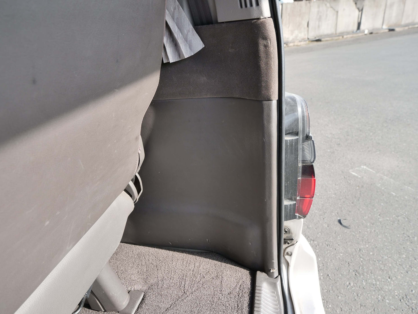 1996 TOYOTA HIACE SUPER CUSTOM 4WD DIESEL VAN