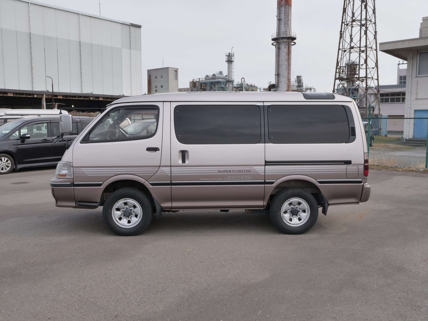 1995 TOYOTA HIACE SUPER CUSTOM 4WD VAN