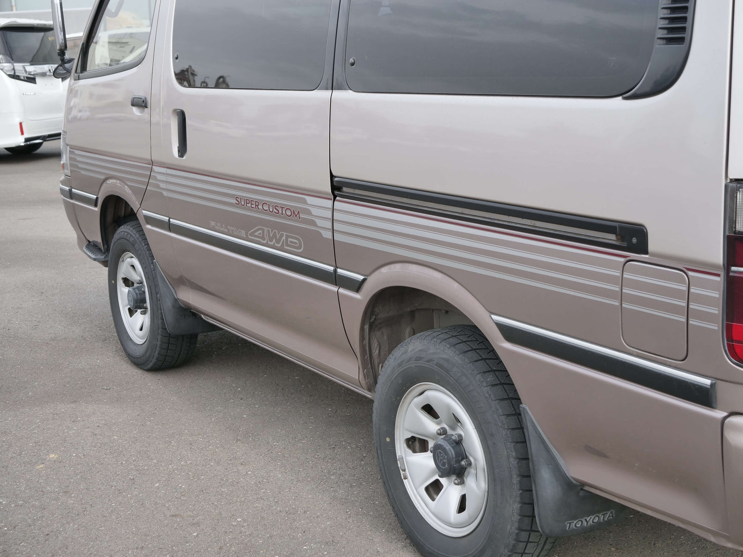 1995 TOYOTA HIACE SUPER CUSTOM 4WD VAN