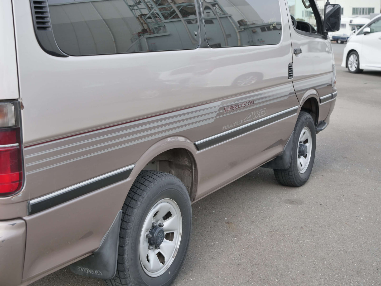1995 TOYOTA HIACE SUPER CUSTOM 4WD VAN