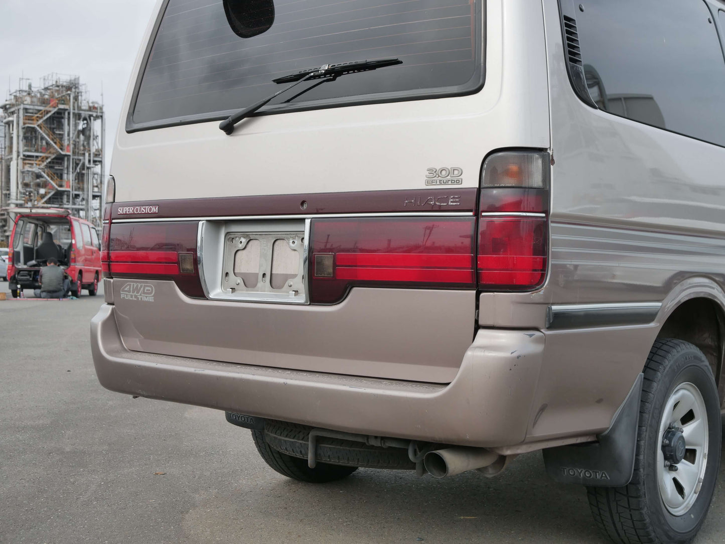 1995 TOYOTA HIACE SUPER CUSTOM 4WD VAN
