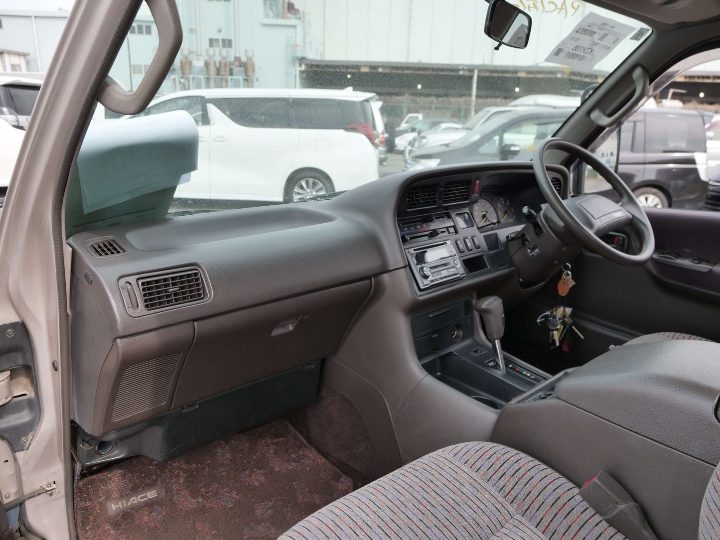 1995 TOYOTA HIACE SUPER CUSTOM 4WD VAN