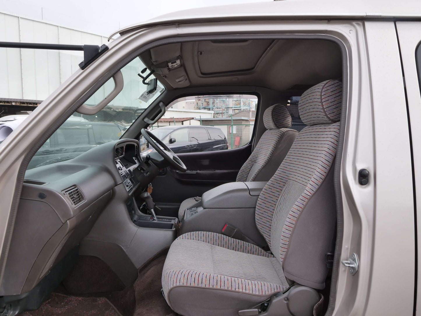 1995 TOYOTA HIACE SUPER CUSTOM 4WD VAN