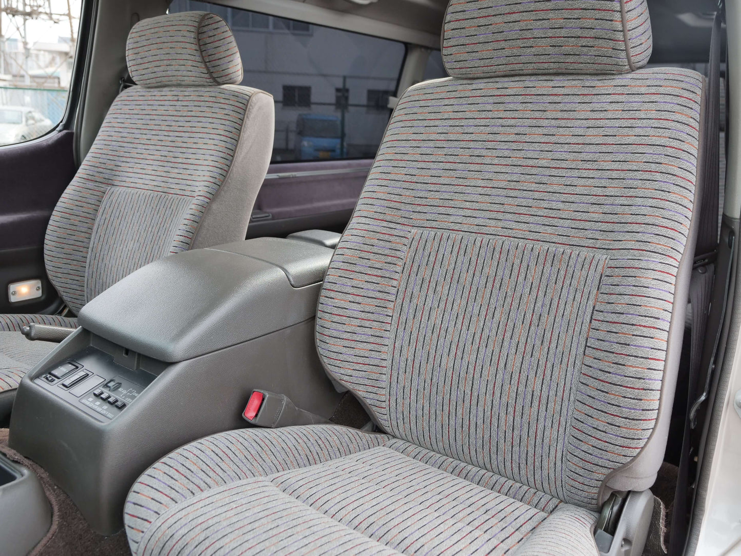 1995 TOYOTA HIACE SUPER CUSTOM 4WD VAN