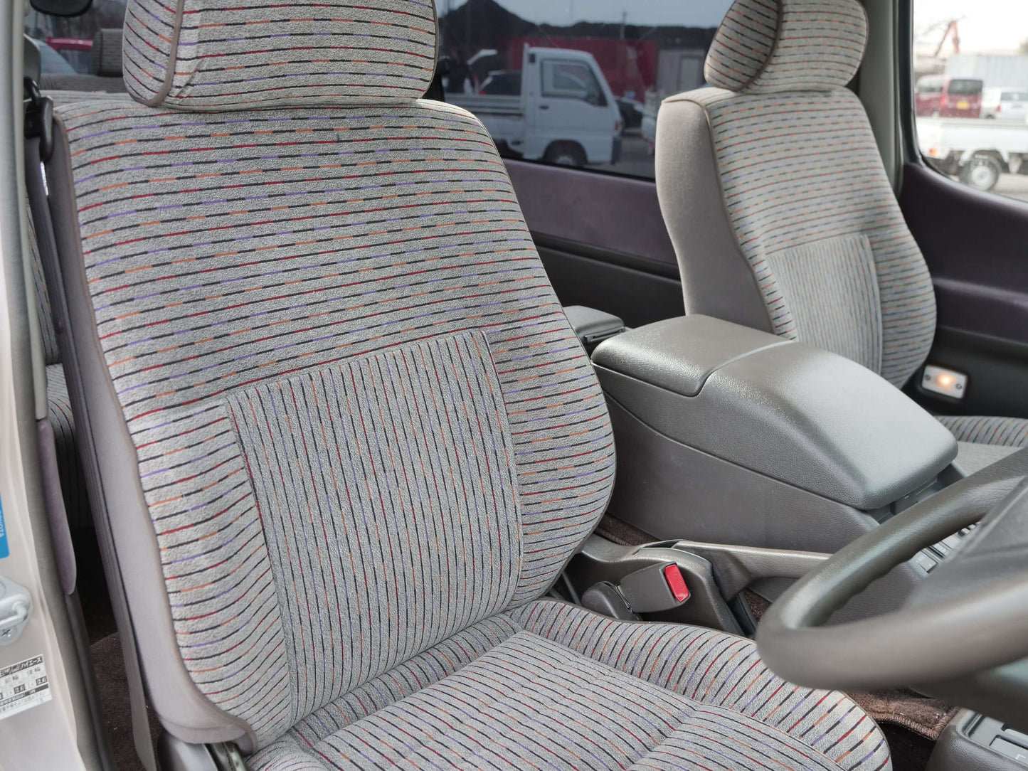 1995 TOYOTA HIACE SUPER CUSTOM 4WD VAN