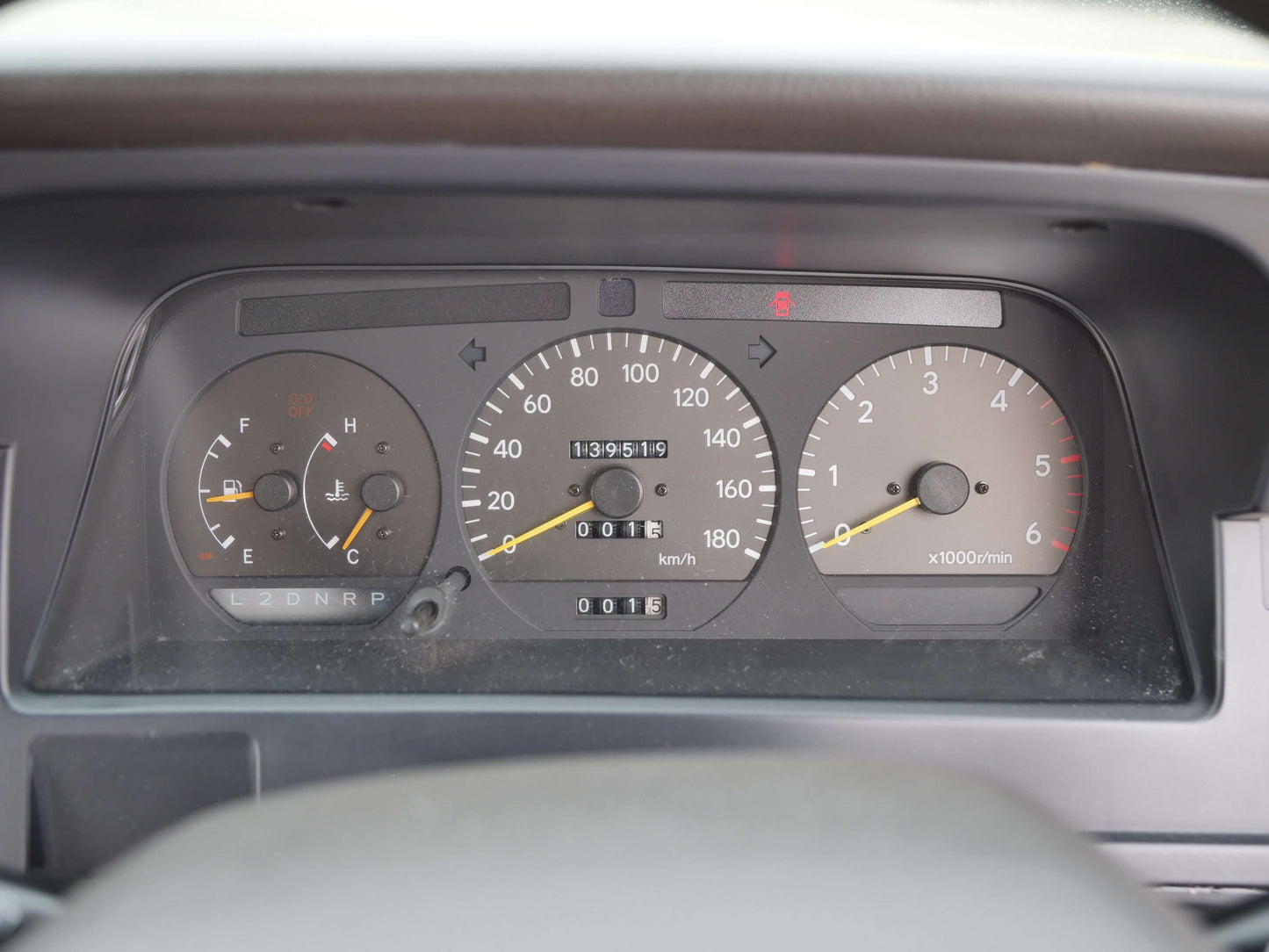 1995 TOYOTA HIACE SUPER CUSTOM 4WD VAN
