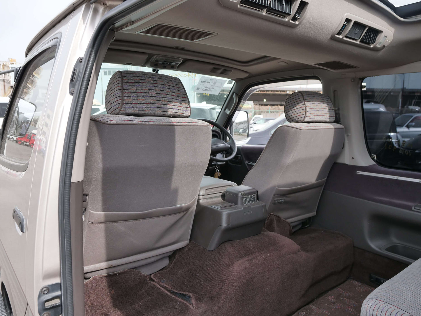 1995 TOYOTA HIACE SUPER CUSTOM 4WD VAN