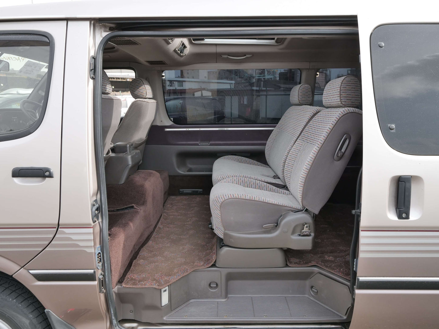 1995 TOYOTA HIACE SUPER CUSTOM 4WD VAN