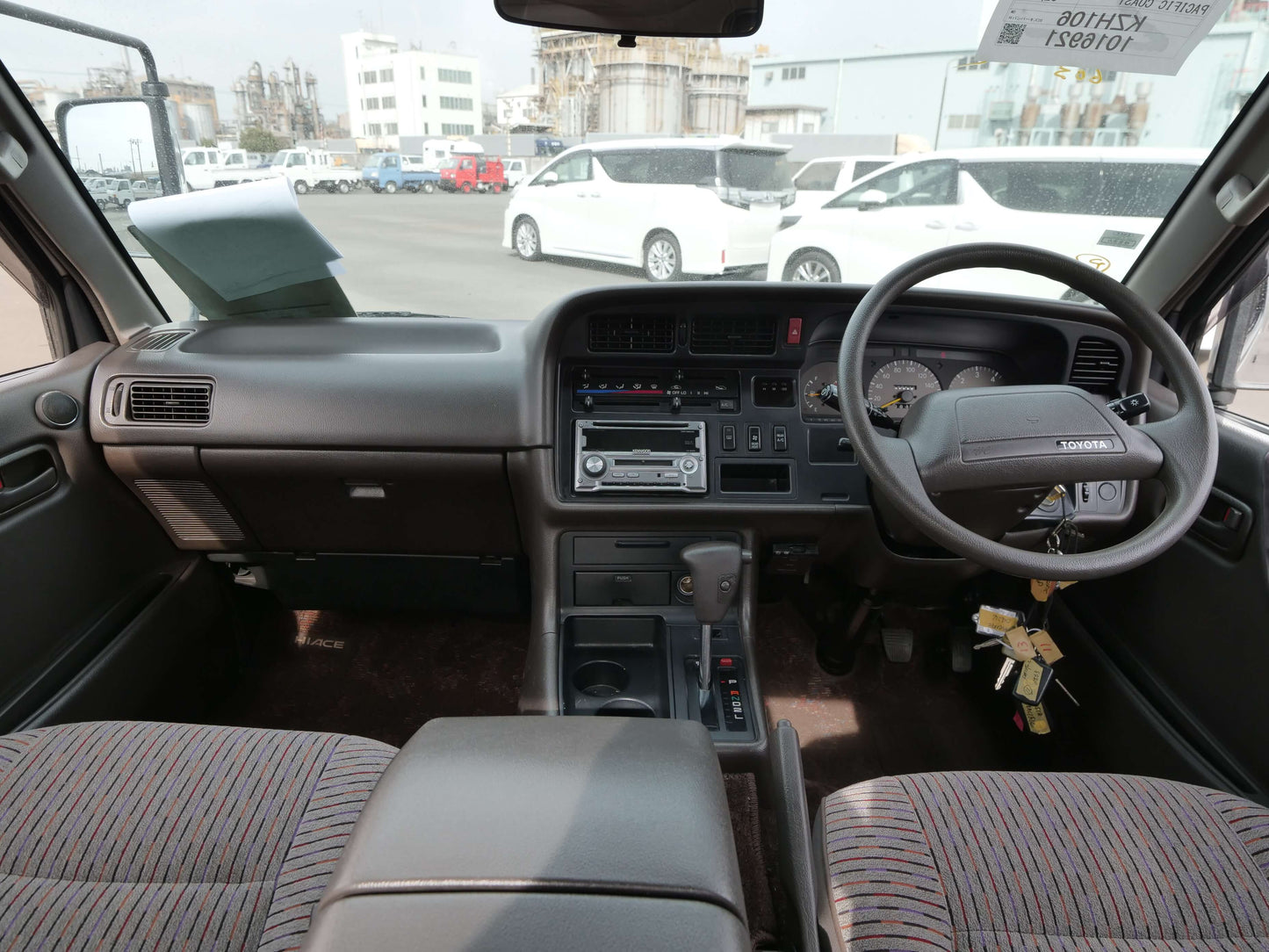1995 TOYOTA HIACE SUPER CUSTOM 4WD VAN