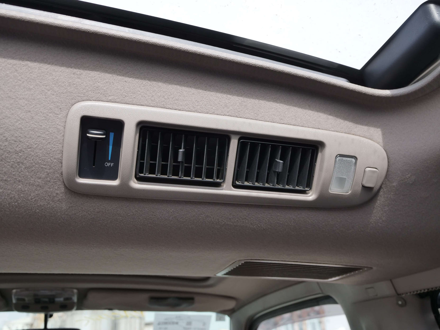 1995 TOYOTA HIACE SUPER CUSTOM 4WD VAN