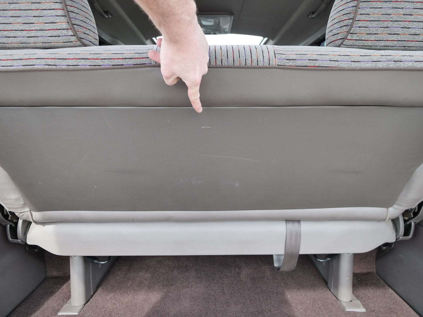 1995 TOYOTA HIACE SUPER CUSTOM 4WD VAN