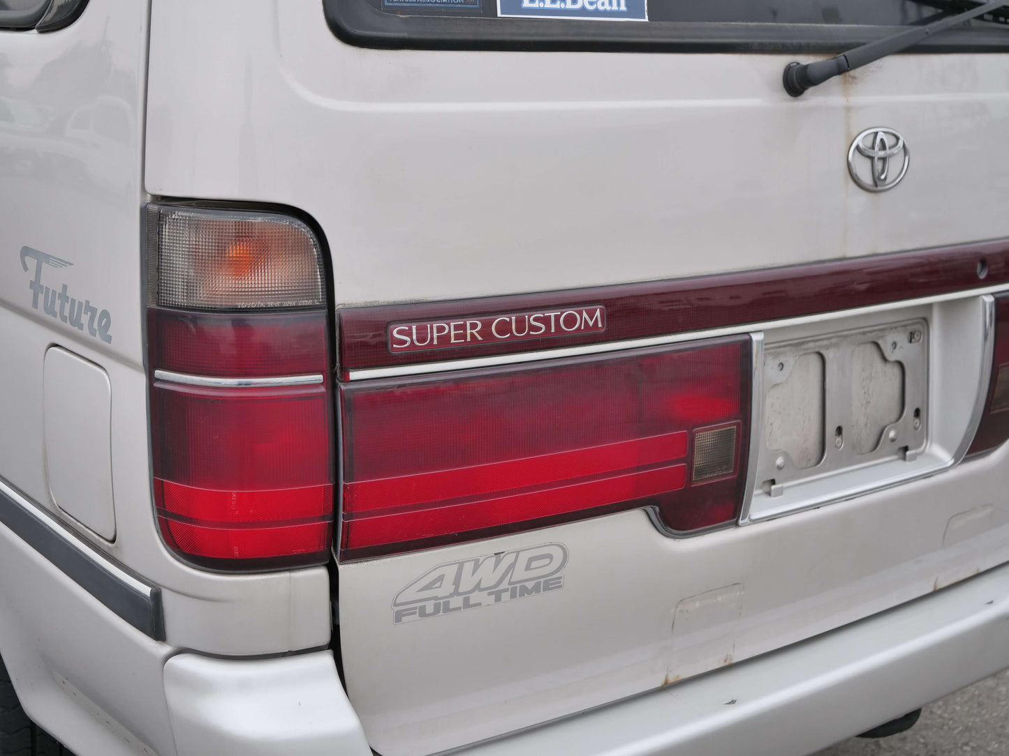 1999 TOYOTA HIACE Hi-ROOF 4wd Campervan