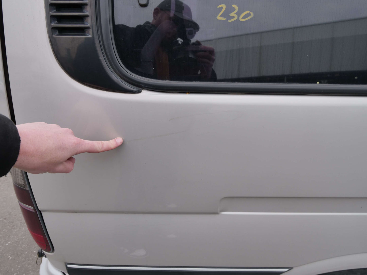 1999 TOYOTA HIACE Hi-ROOF 4wd Campervan